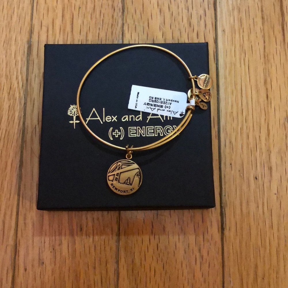 Alex and Ani Russian Fold Newport bangle bracelet